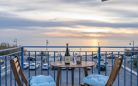 Orizzonte in blu